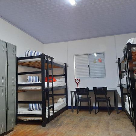 Vilarejo Hostel Pinheiros Guest House São Paulo Bilik gambar